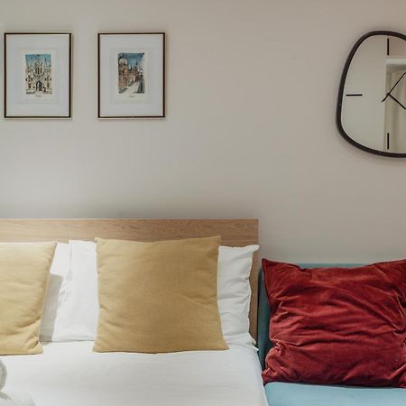 Kensington Nest Serviced Studio Londen Buitenkant foto