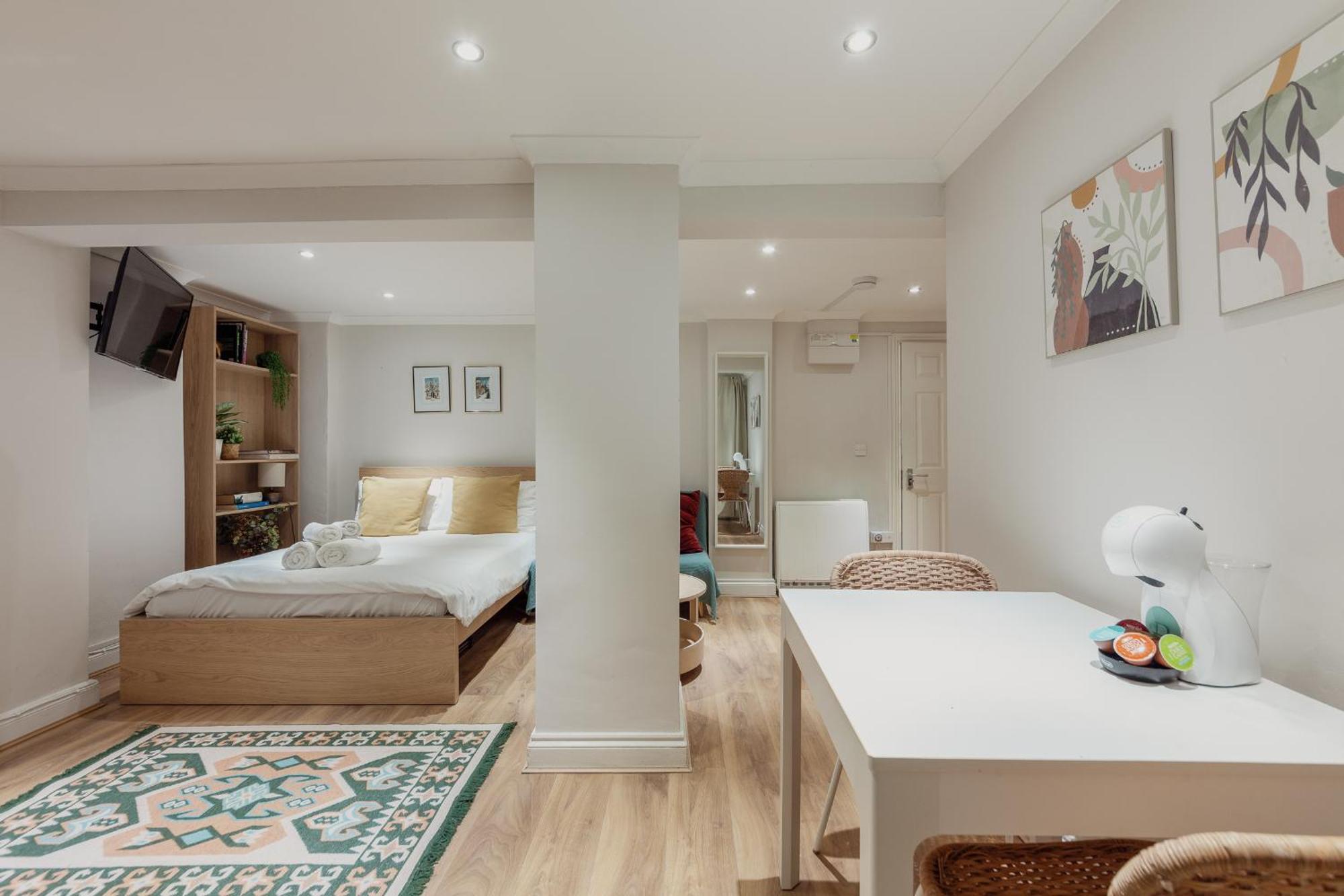 Kensington Nest Serviced Studio Londen Buitenkant foto
